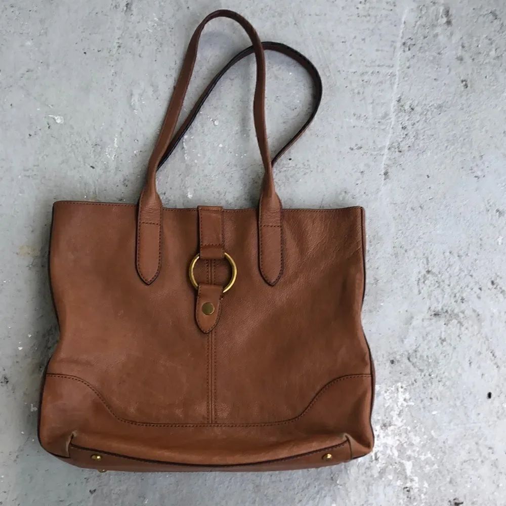 Frye Shoulder tote